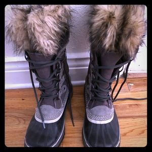 Sorel Joan of Arc snow boot
